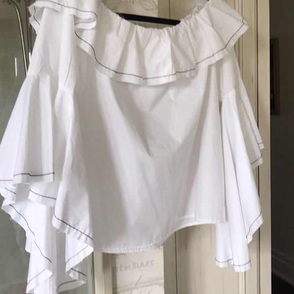 Off-the-shoulder, bell-sleeve top - Picture 5 of 6